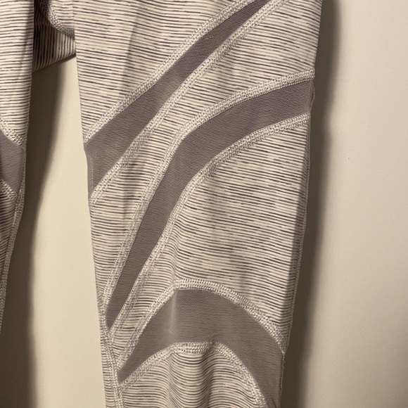 Lululemom align 71cm - Picture 2 of 2